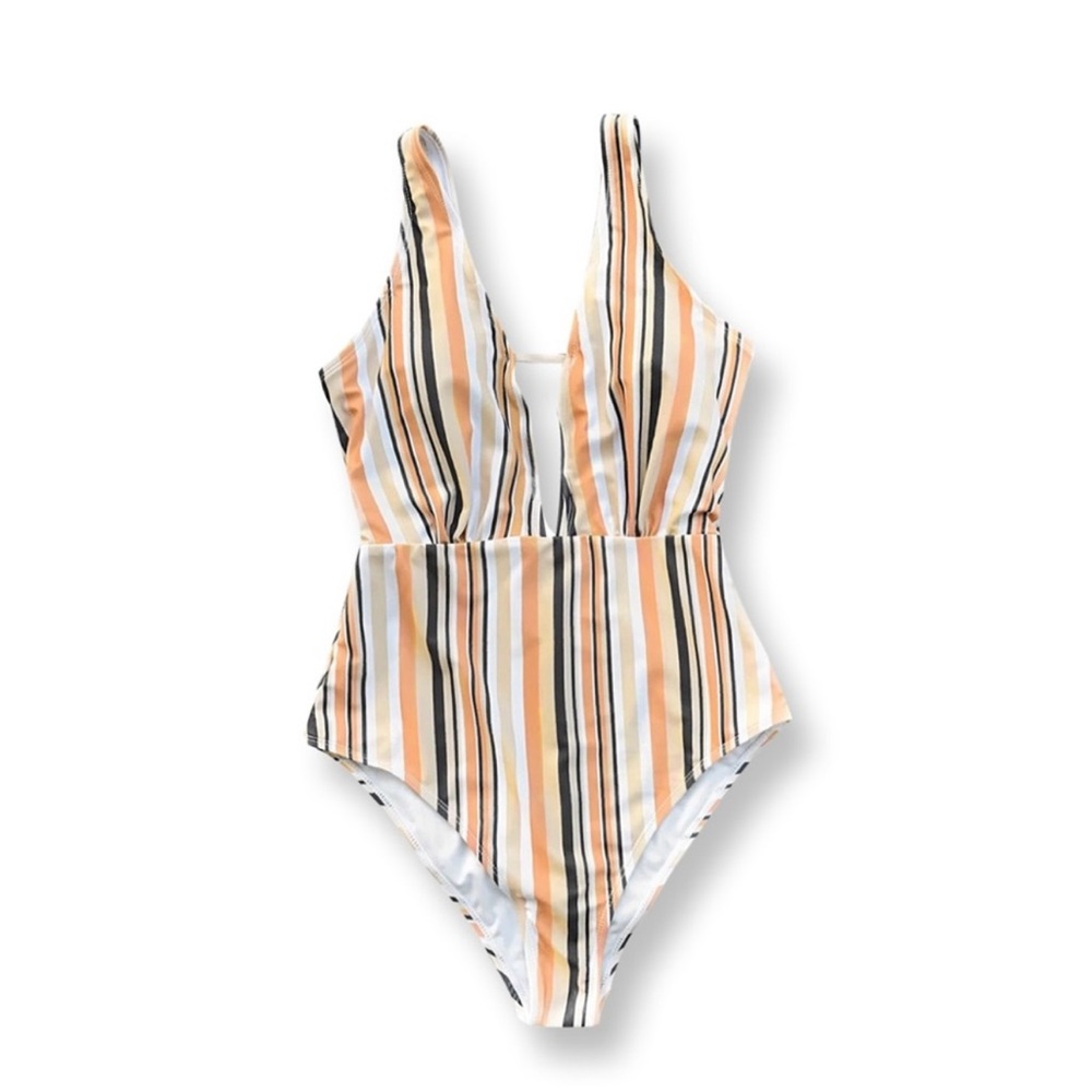 Cupshe one piece multicolored